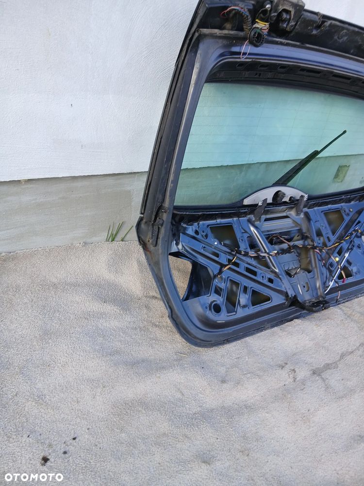 TYLNA KLAPA BMW E-91 KOMBI Z SZYBĄ - 10