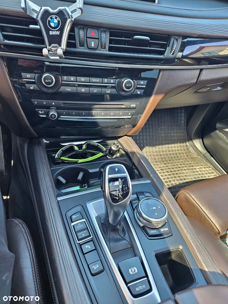 BMW X5 xDrive30d - 13