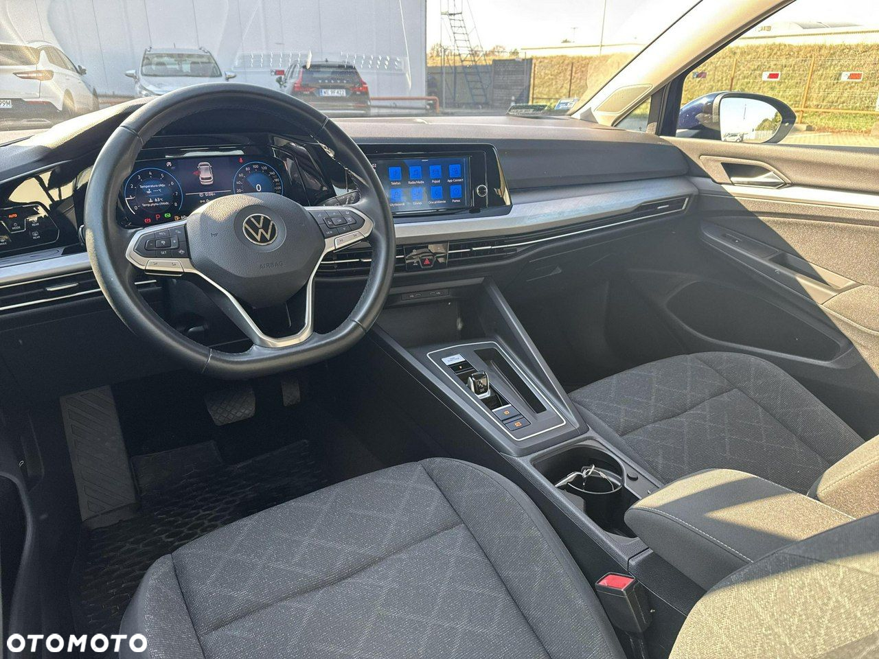 Volkswagen Golf - 13