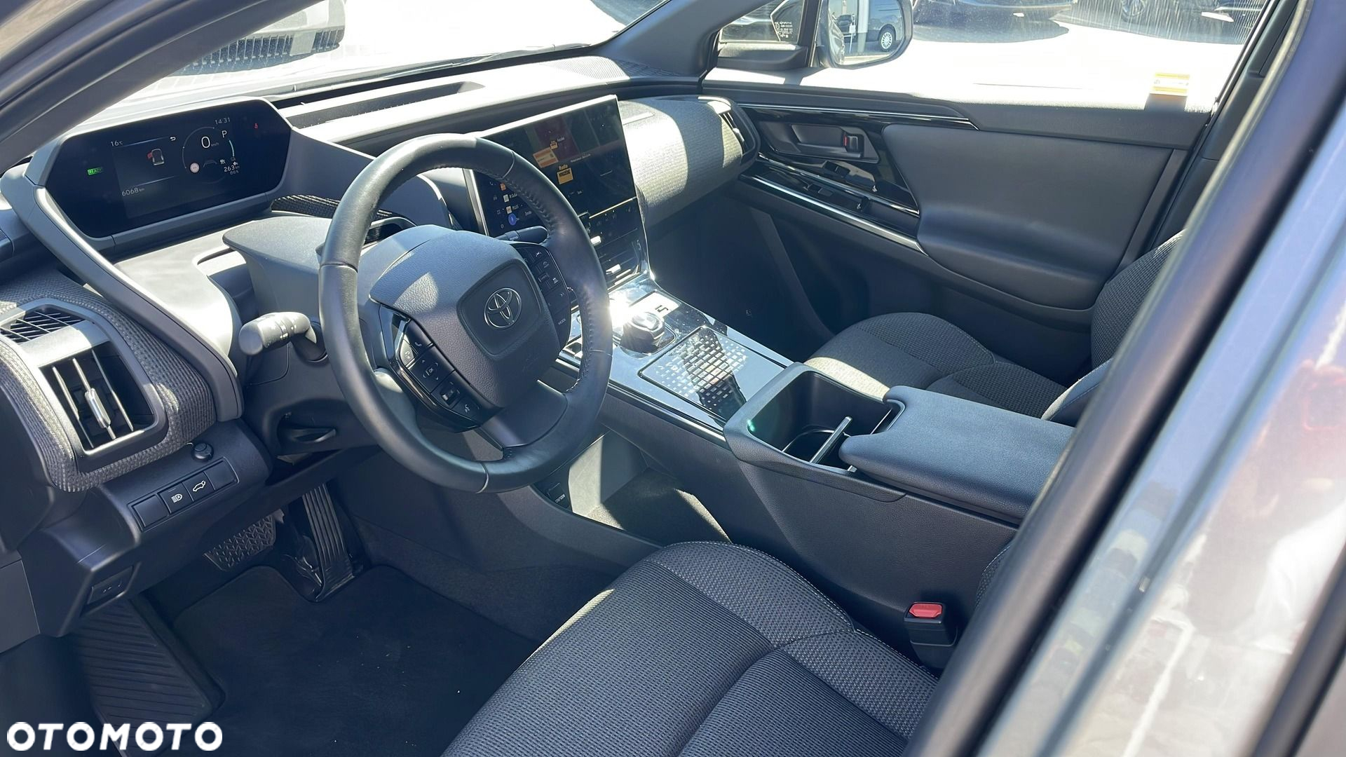 Toyota bZ4X 71.4kWh 4x4 Prestige - 10