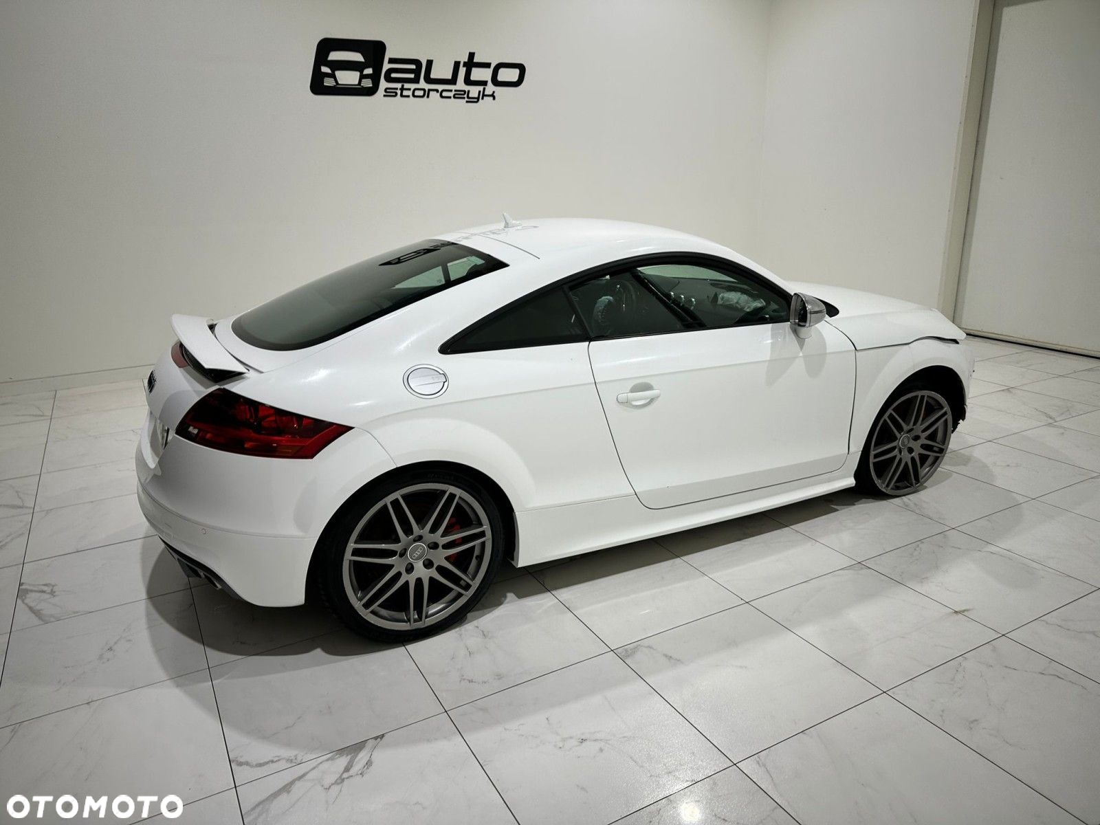 Audi TT S Coupé - 18