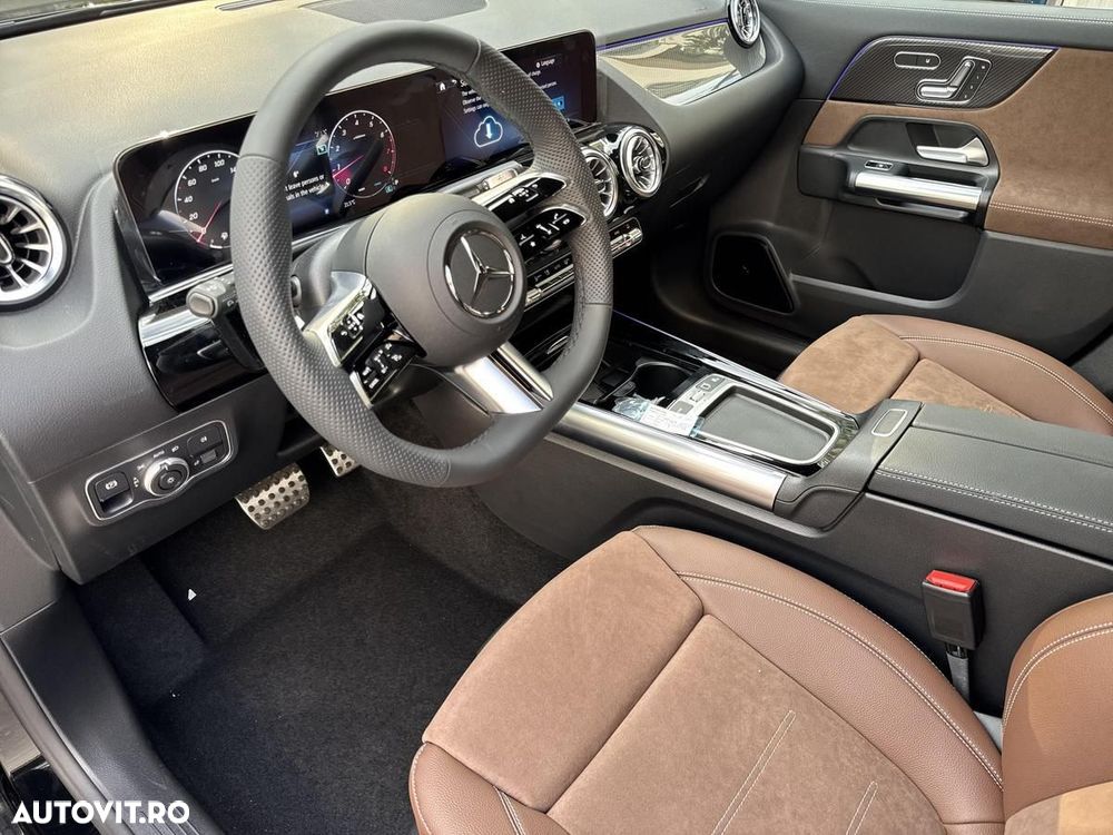 Mercedes-Benz GLA - 10