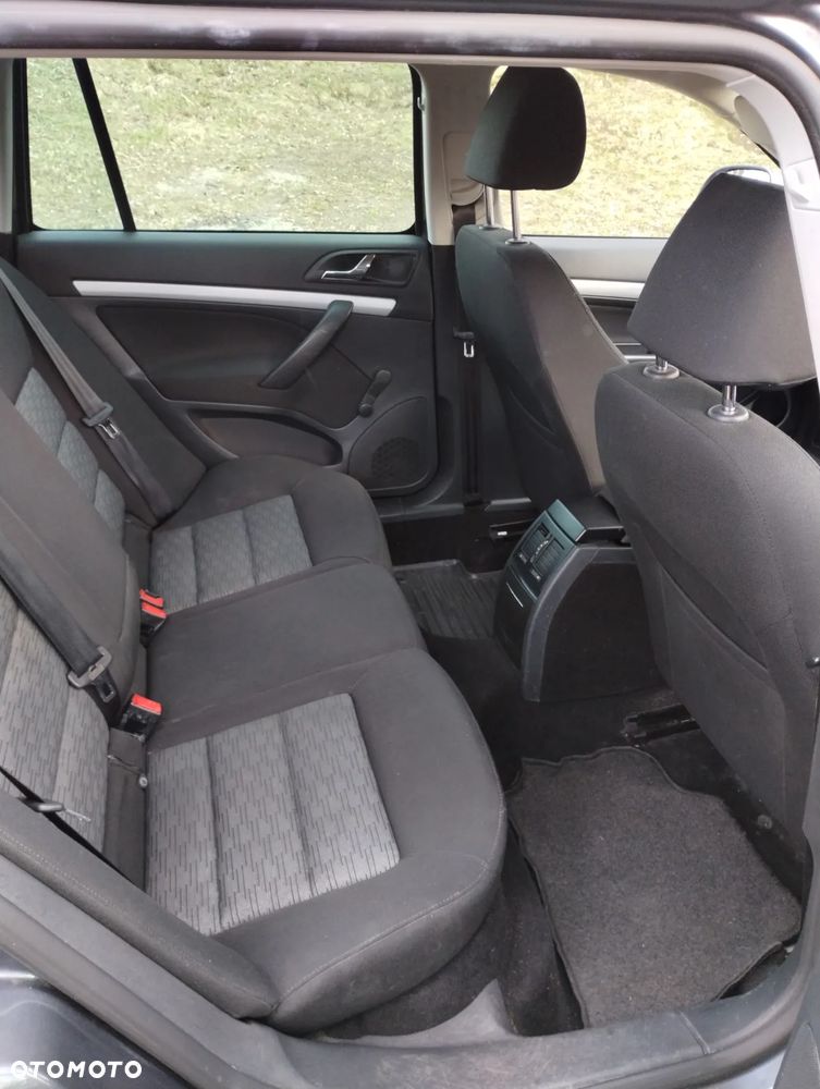 Skoda Octavia 1.6 - 18
