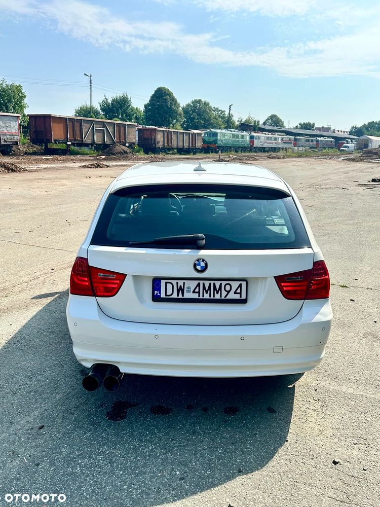BMW Seria 3 320d DPF - 6