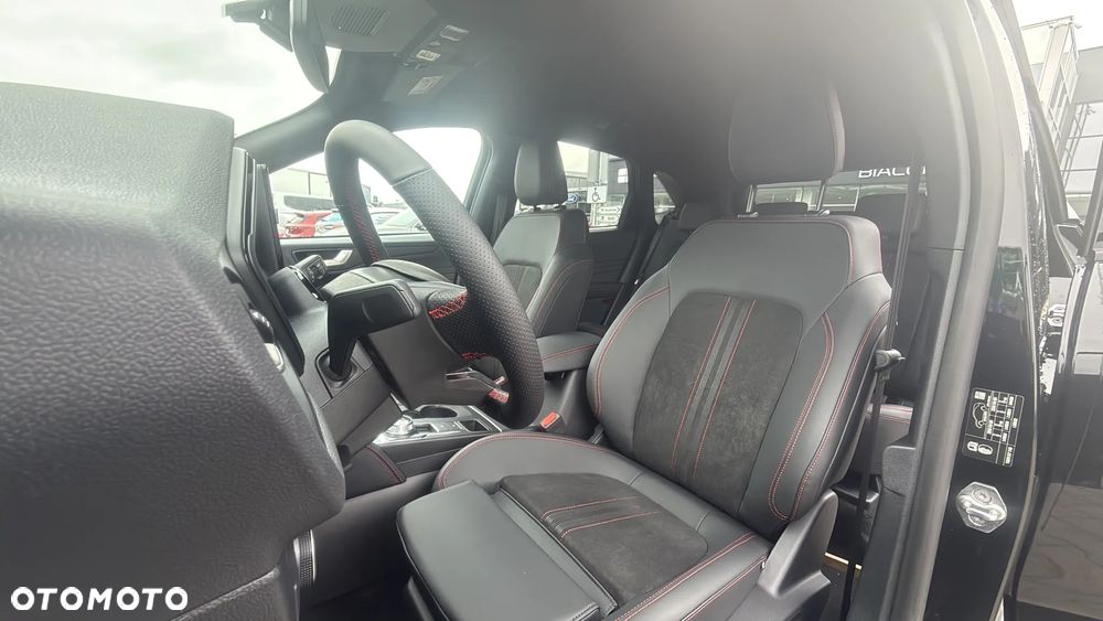 Ford Kuga 2.5 FHEV FWD ST-Line X - 11