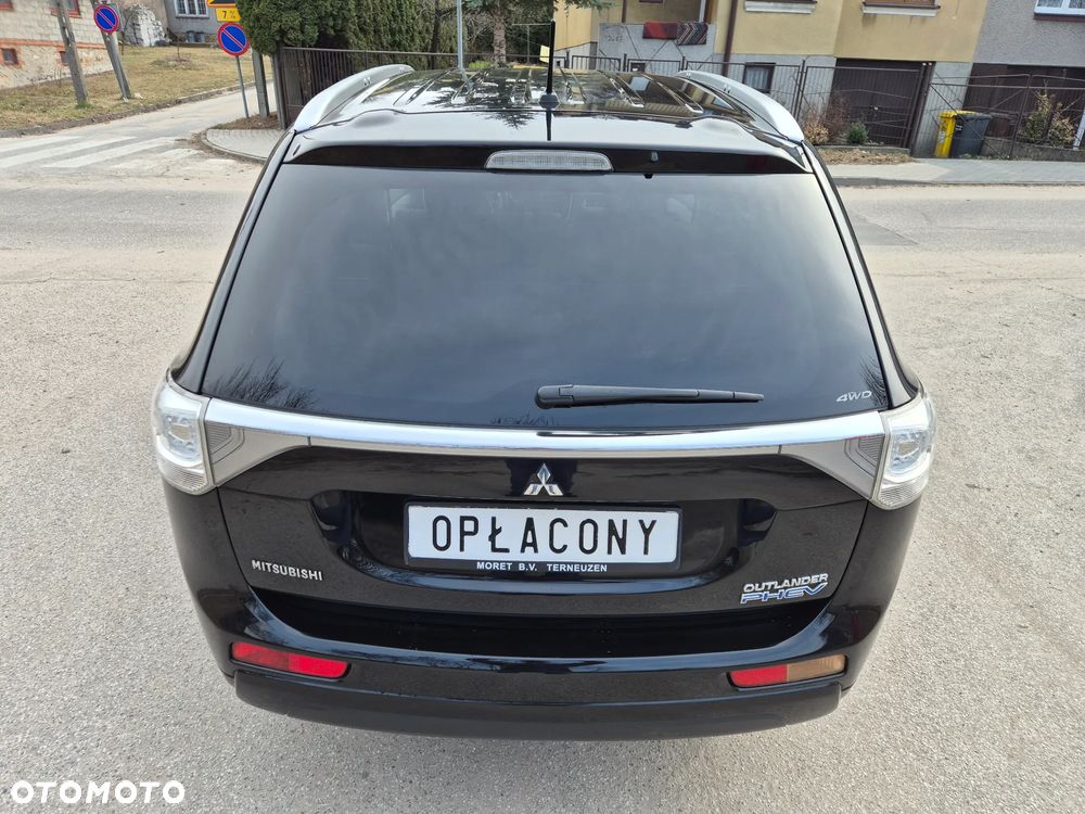 Mitsubishi Outlander - 19