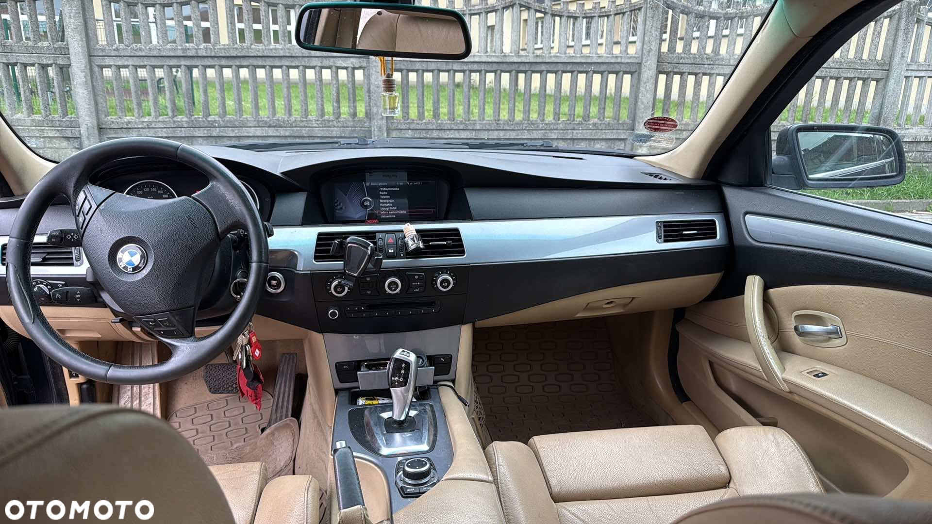 BMW Seria 5 530d Touring - 2