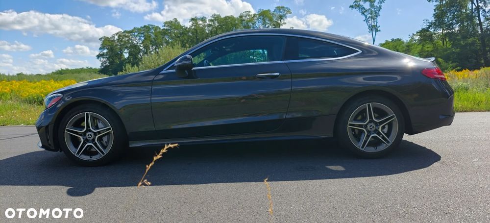 Mercedes-Benz Klasa C 300 4MATIC 9G-TRONIC - 9