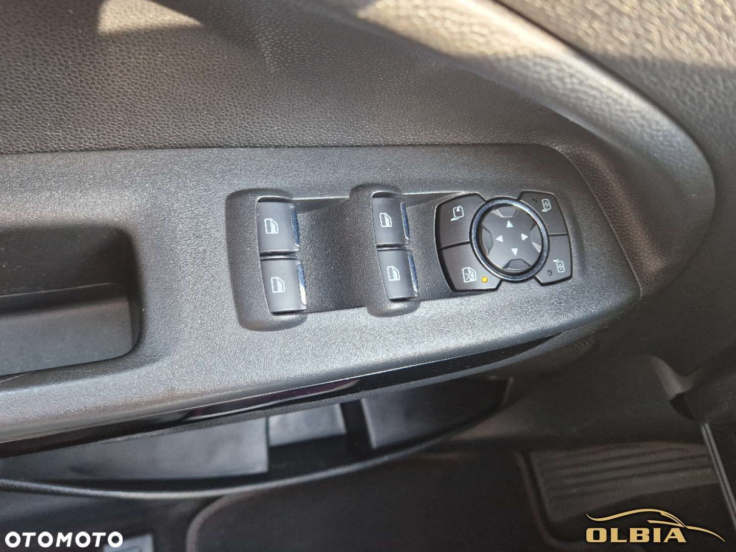 Ford EcoSport 1.0 EcoBoost ST-LINE - 24