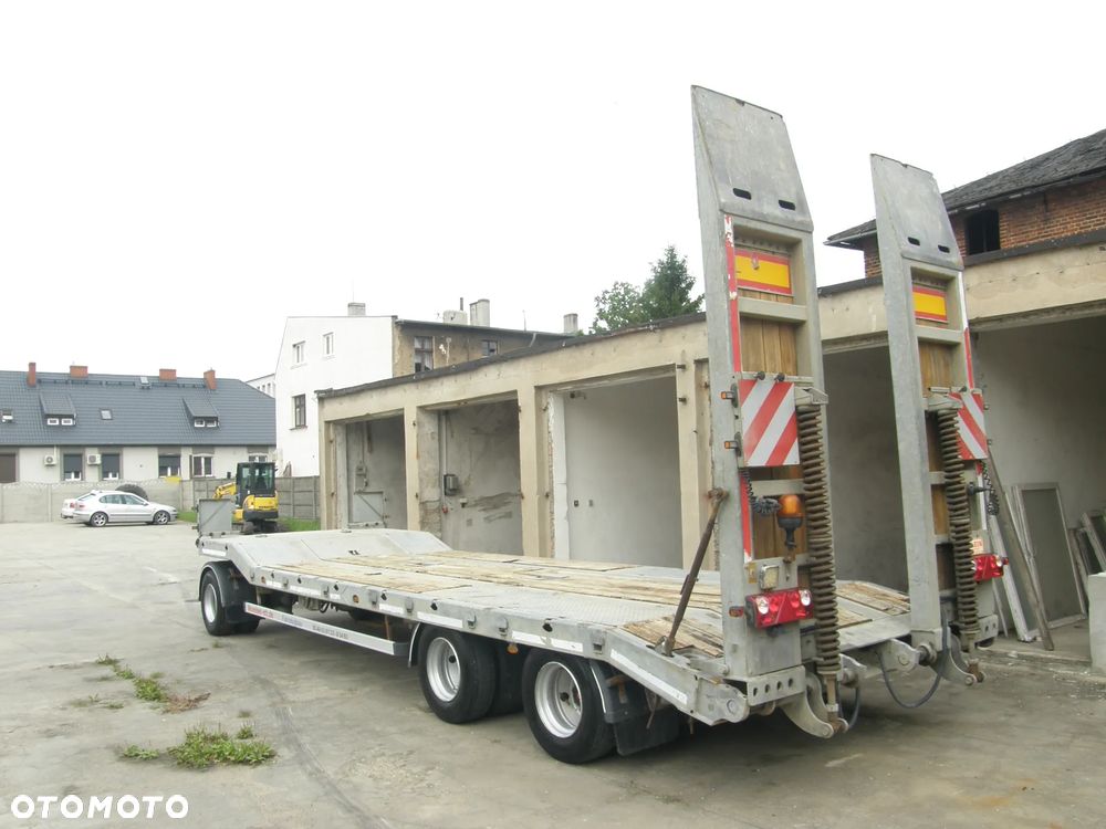 Möslein TA3 2020 3 osiowa przyczepa niskopodwoziowa z Niemiec - 21
