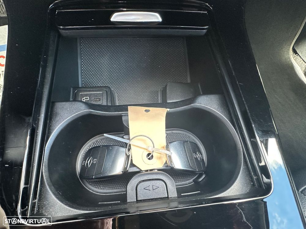 Mercedes-Benz A 250 e Style Plus - 22