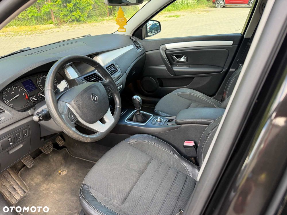 Renault Laguna - 8