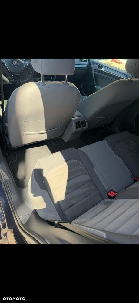 Volkswagen Golf 1.6 TDI Highline - 13