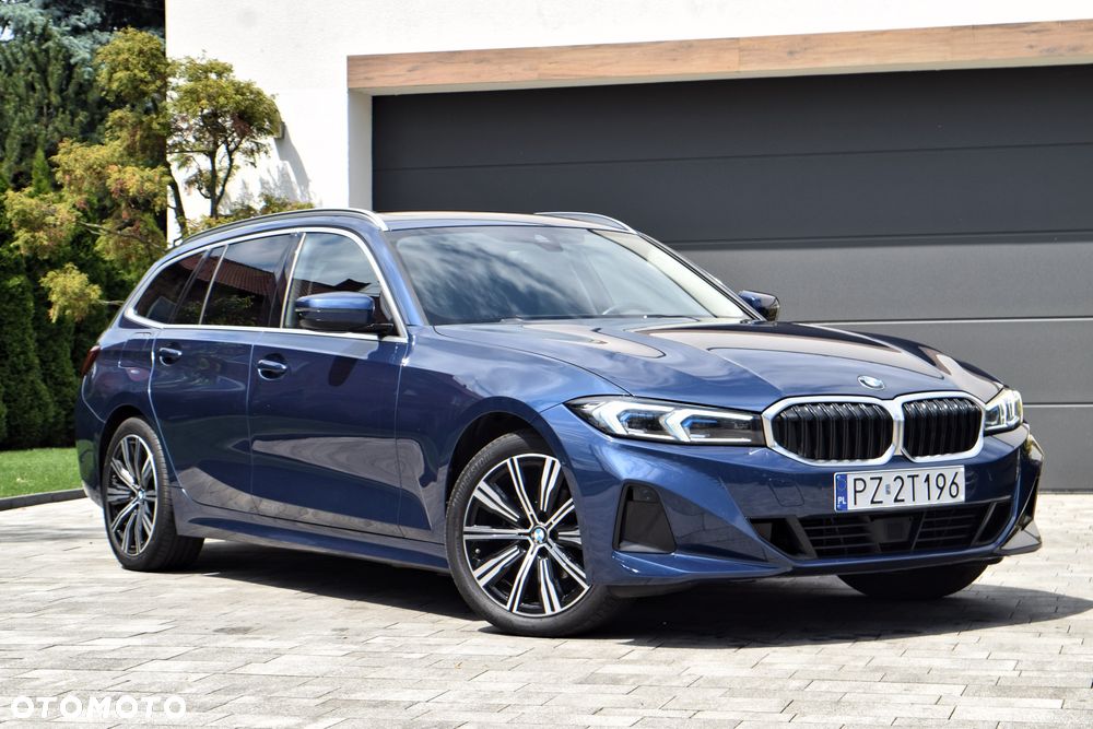 BMW Seria 3 320d xDrive Luxury Line sport - 35