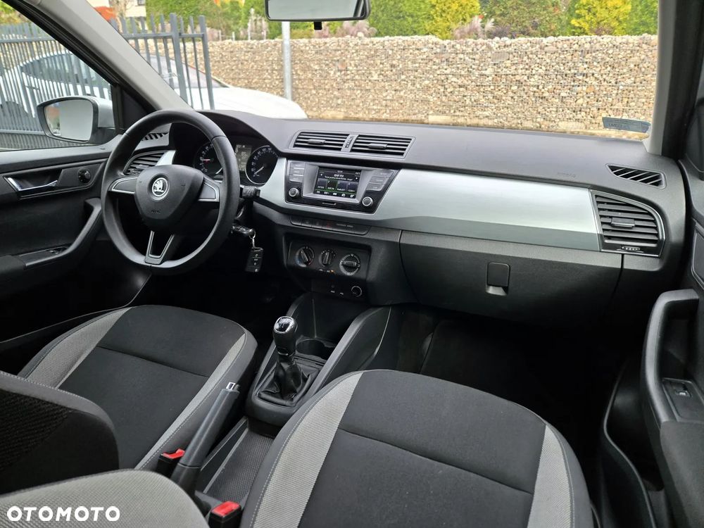 Skoda Fabia - 7