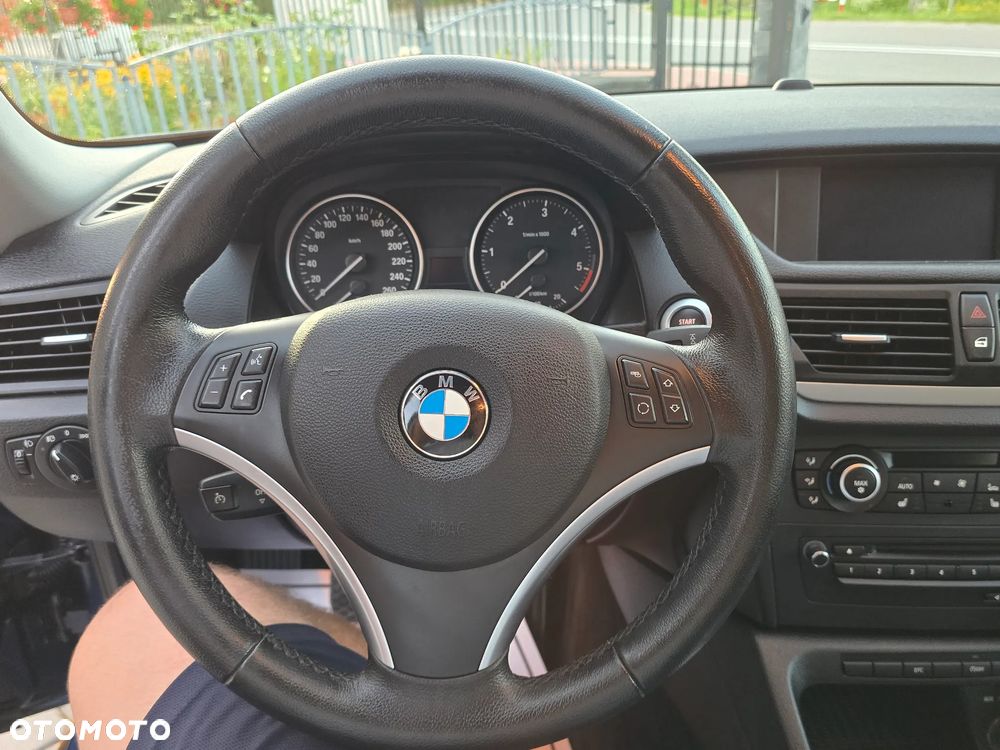 BMW X1 sDrive20d - 32