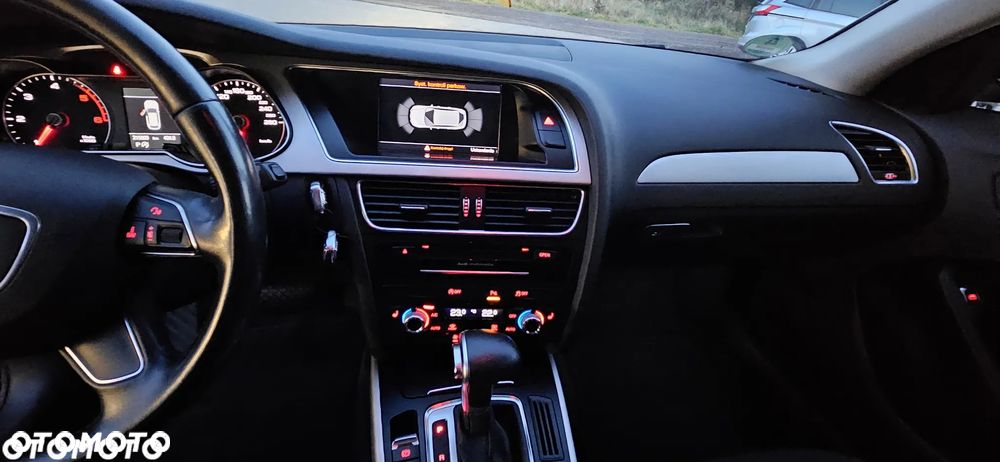 Audi A4 Avant - 11