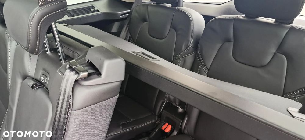Volvo XC 90 T8 AWD Plug-In Hybrid Ultimate Bright 7os - 26