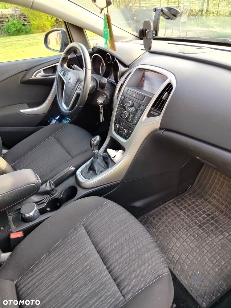 Opel Astra 1.4 ecoFLEX - 4