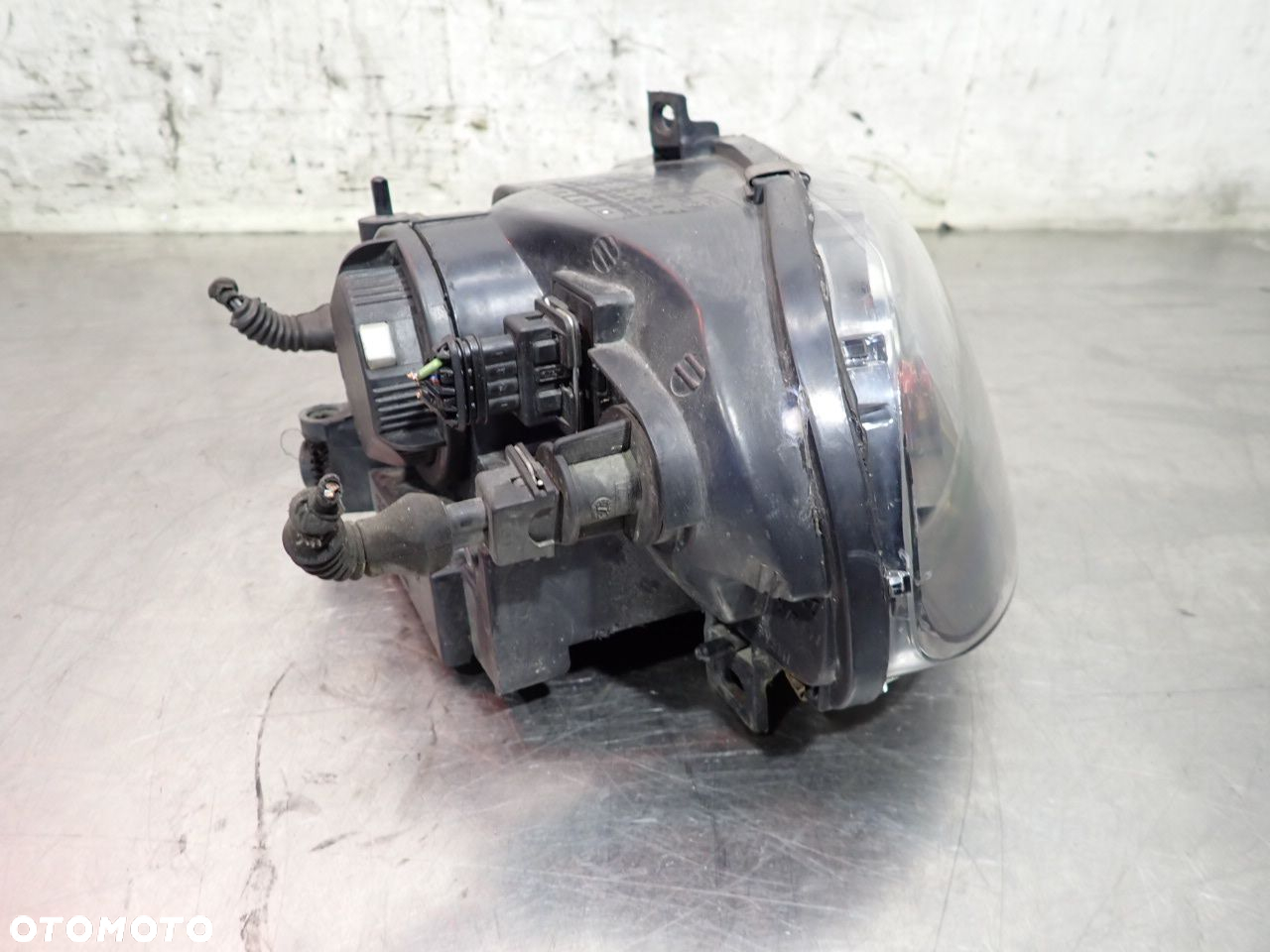 LAMPA PRAWA PRZEDNIA ALFA ROMEO 156 1.9 - 5