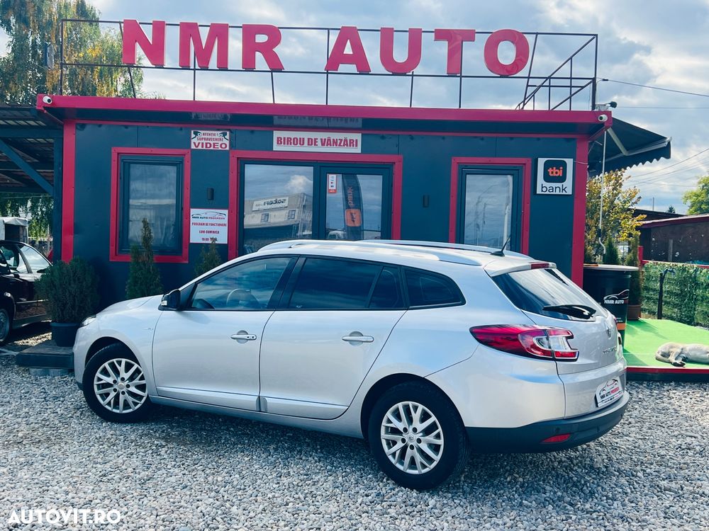 Renault Megane ENERGY dCi 110 Start & Stop Bose Edition - 4