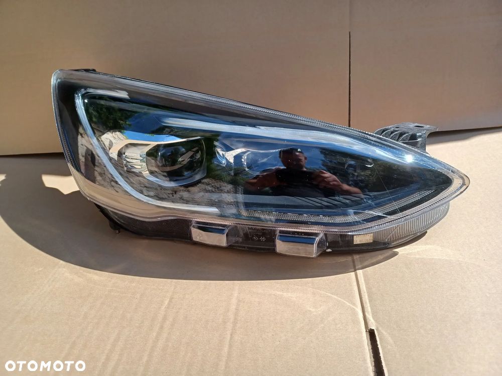 Full Led przedni prawy Ford Focus MK4 RS ST lampa - 1