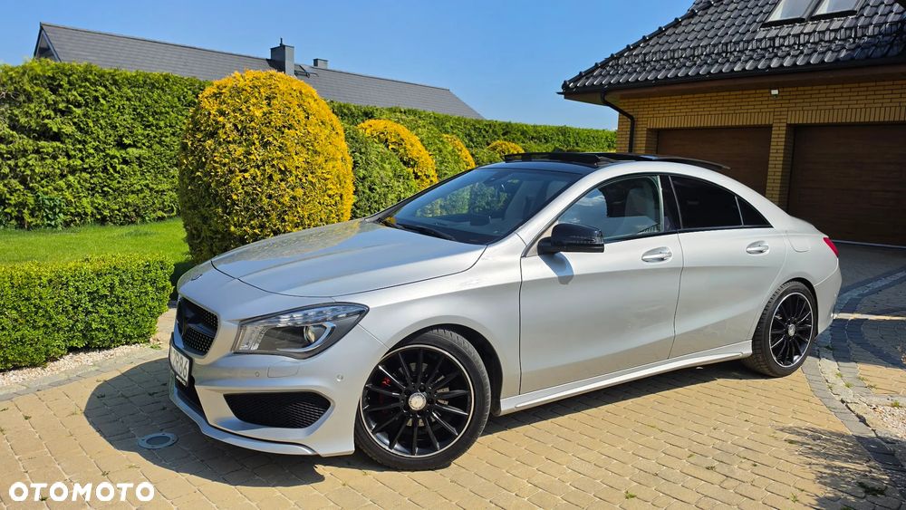 Mercedes-Benz CLA 200 d 7G-DCT AMG Line - 10