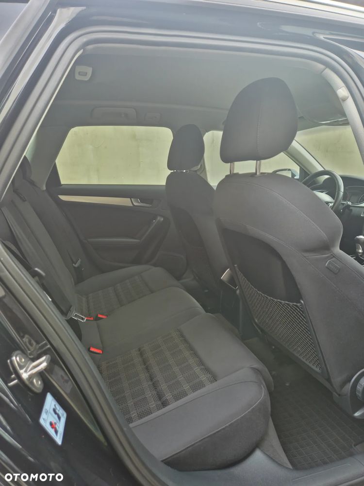 Audi A4 Avant 2.0 TDI - 11