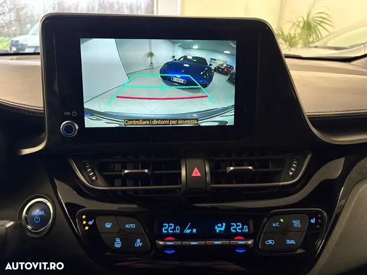 Toyota C-HR Business-Edition - 26