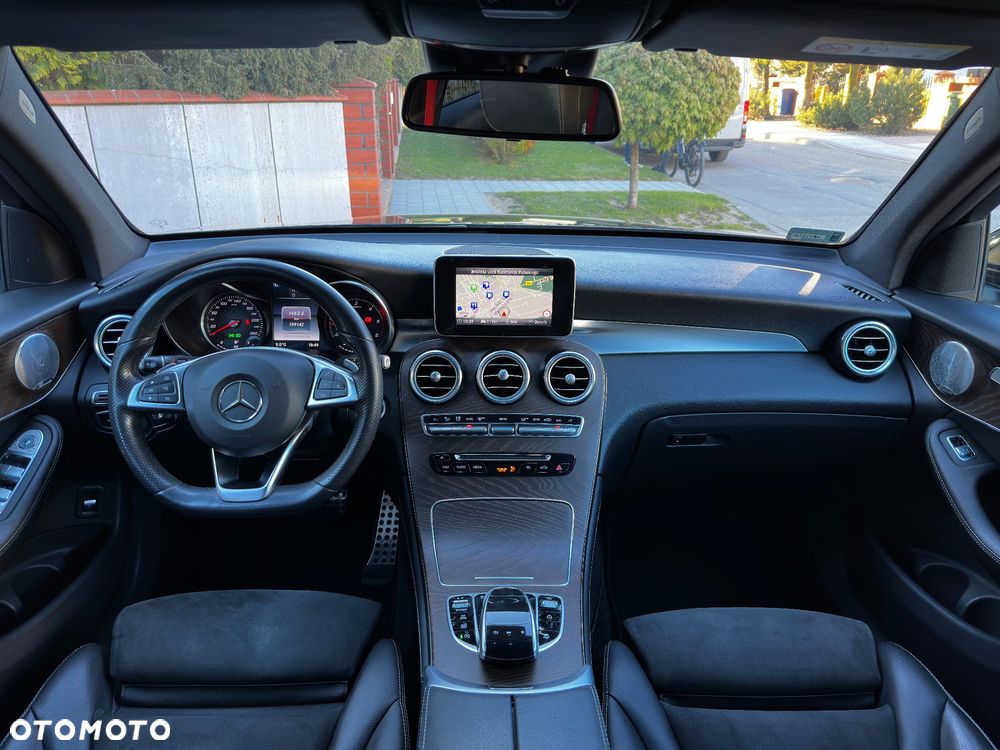 Mercedes-Benz GLC - 13