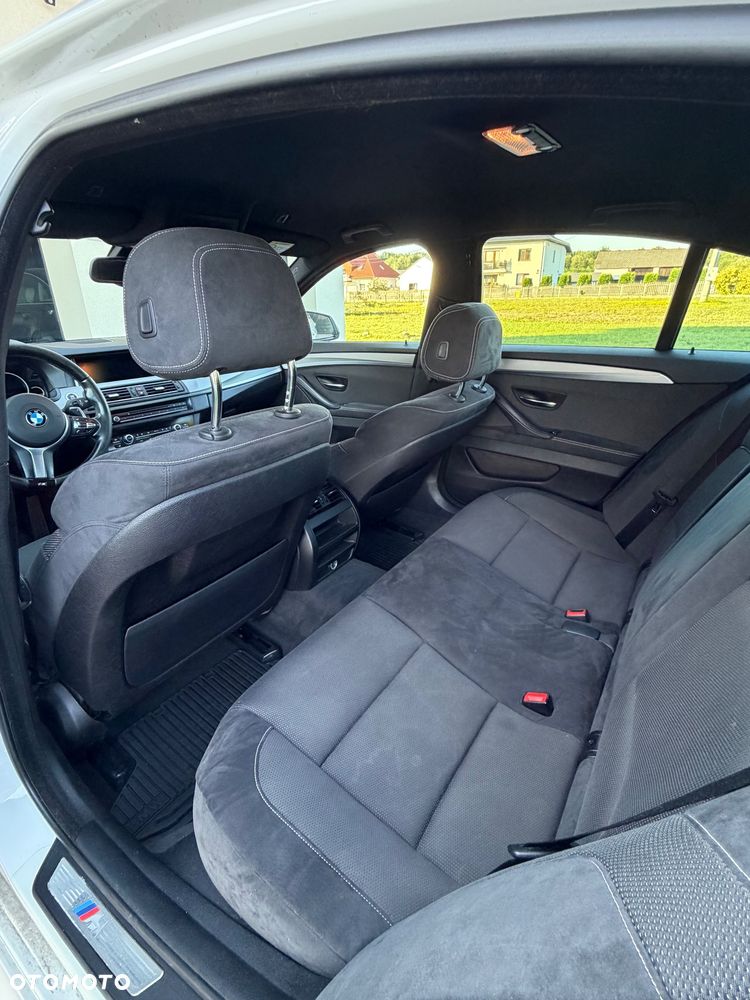 BMW Seria 5 525d xDrive - 20