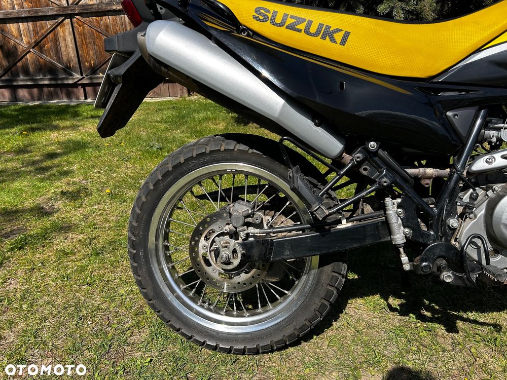 Suzuki DR - 4