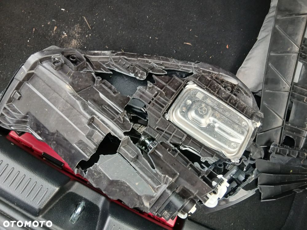 Mercedes-Benz Klasa A 180 d Progressive 8G-DCT - 17