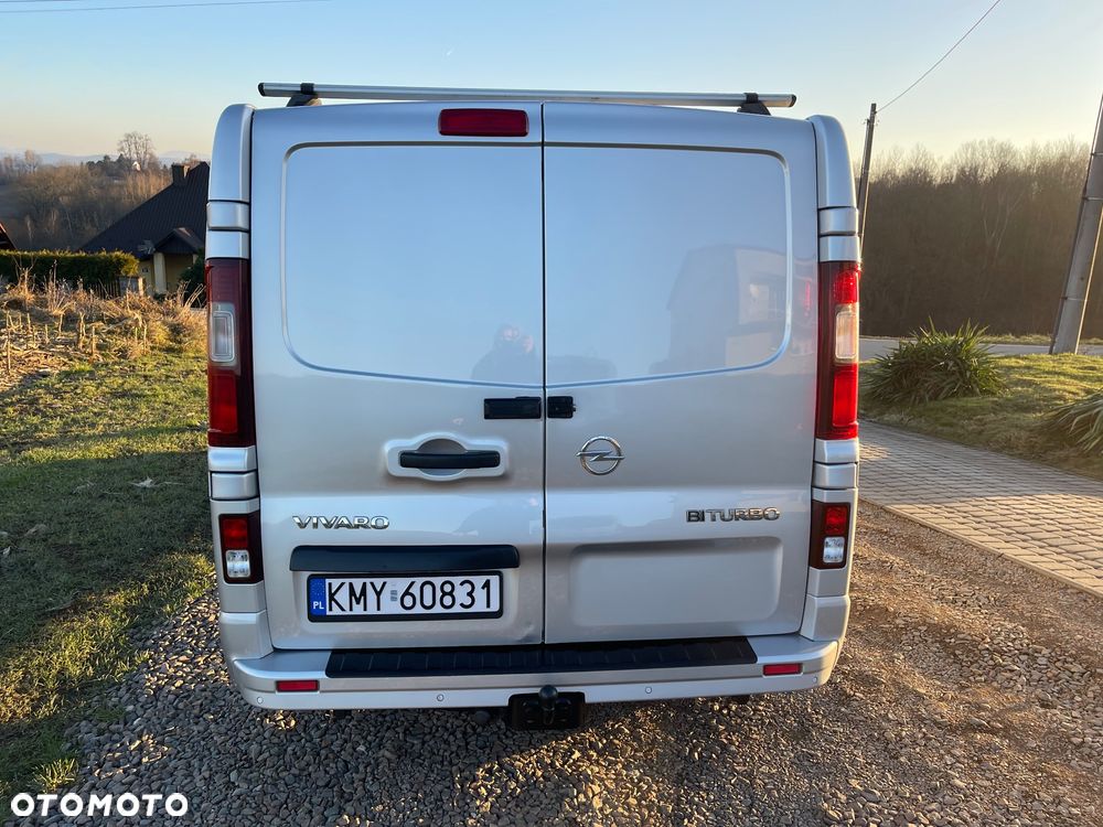 Opel Vivaro - 4