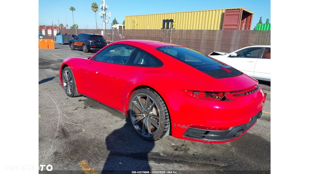 Porsche 911 - 4
