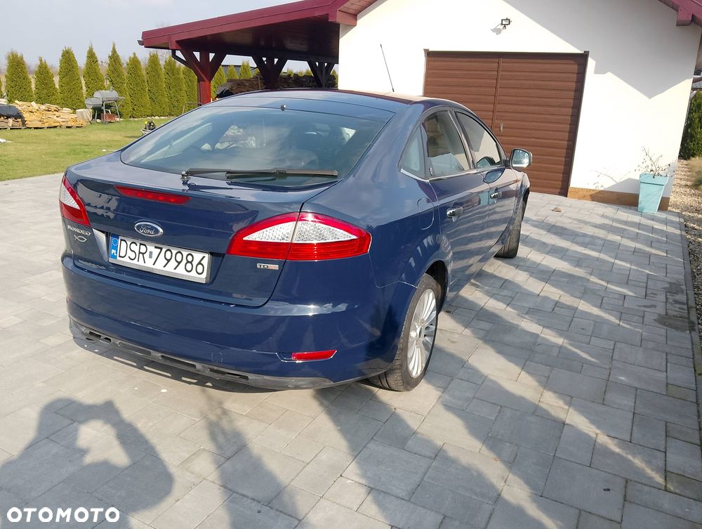 Ford Mondeo 2.0 TDCi Ghia - 4