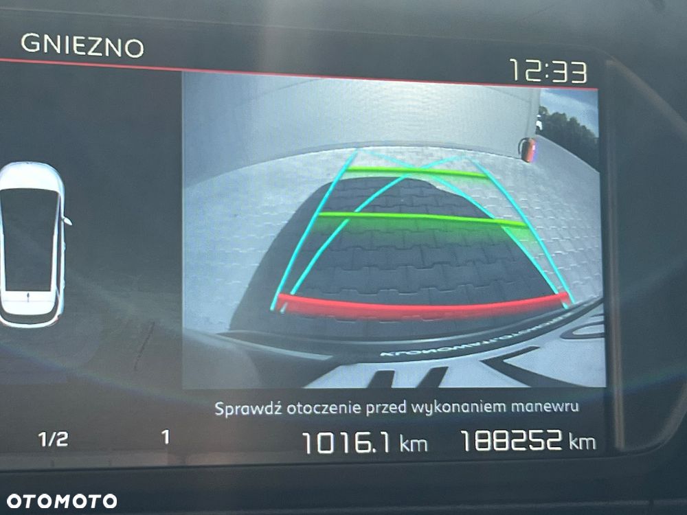 Citroën C4 Picasso BlueHDi 120 Exclusive - 19