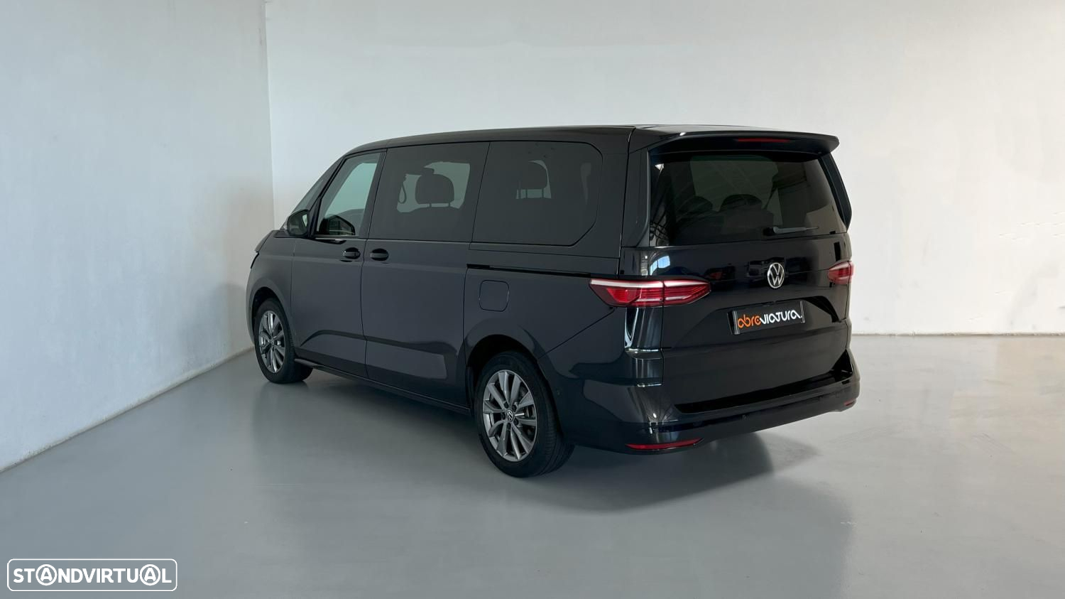 VW Multivan 2.0 TDI Style Longa DSG - 4