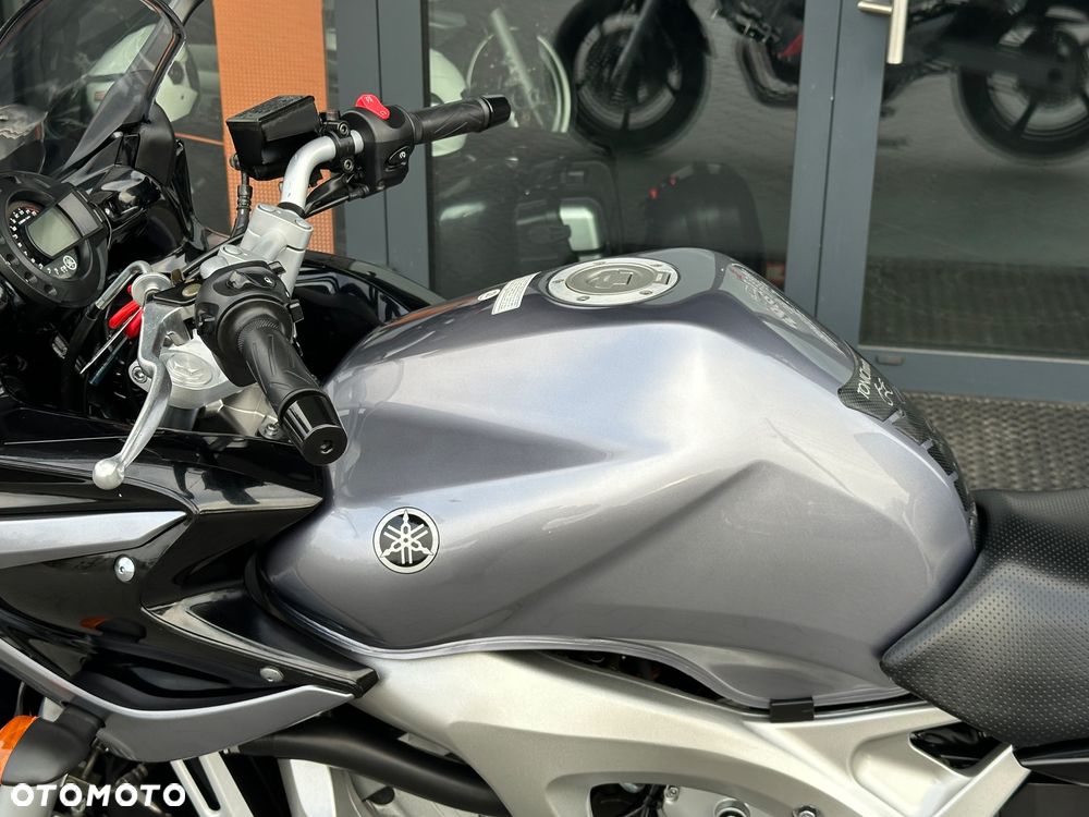 Yamaha FZ6 - 36
