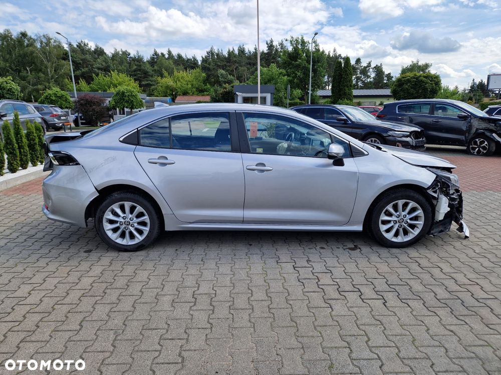 Toyota Corolla 1.5 Comfort - 17
