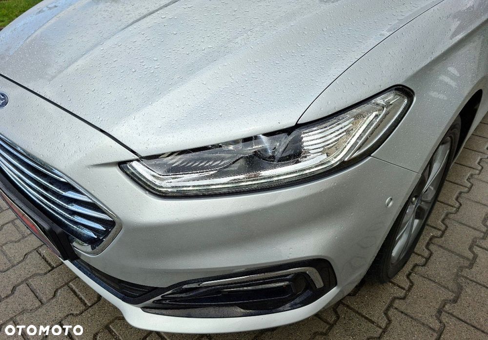 Ford Mondeo - 4