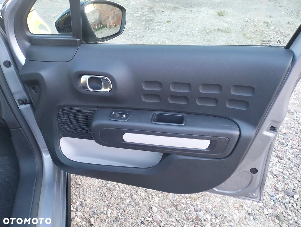Citroën C3 1.2 PureTech Shine - 12