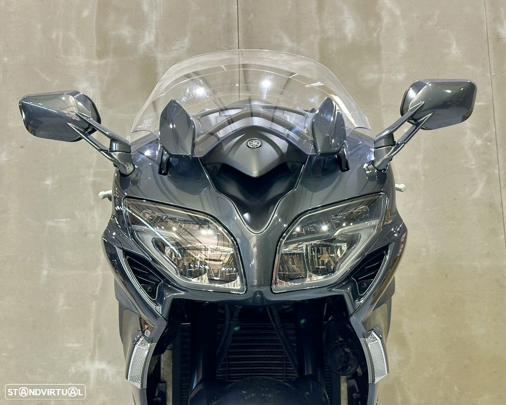 Yamaha FJR 1300 - 7