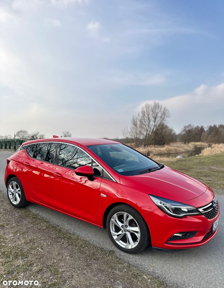 Opel Astra 1.4 T Dynamic - 1
