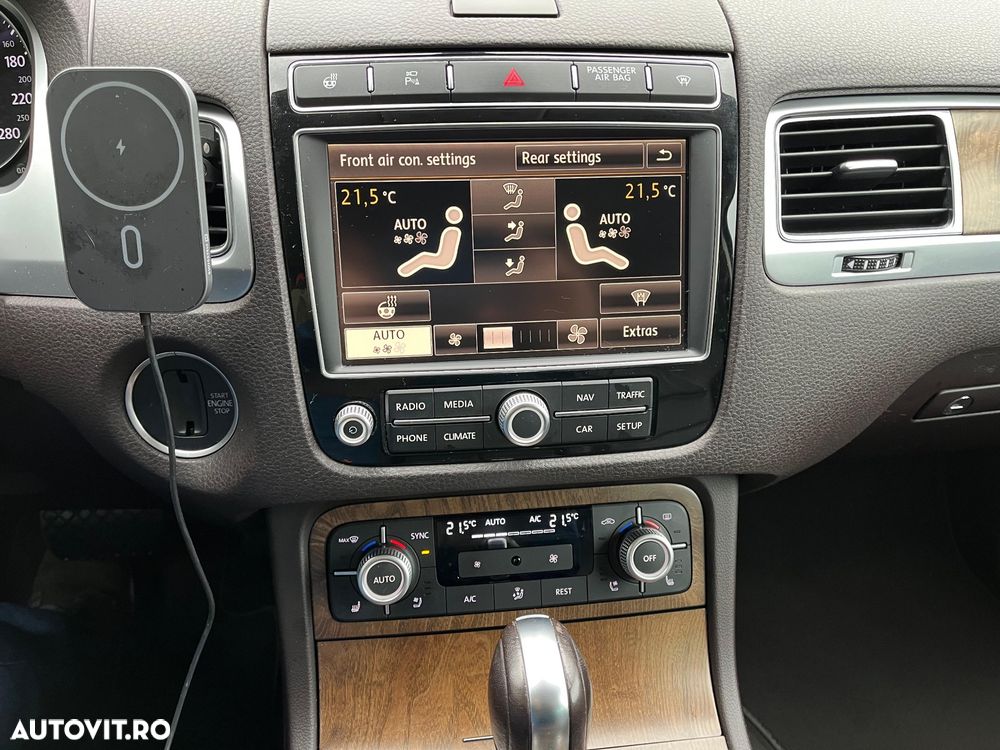 Volkswagen Touareg 3.0 V6 TDI BMT - 15