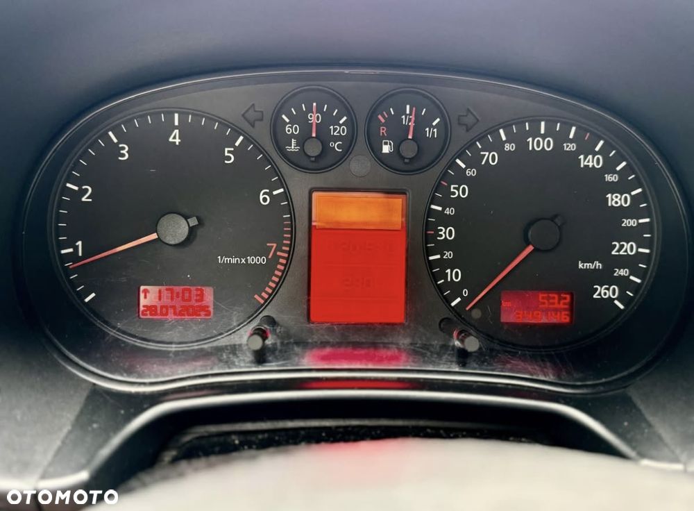 Audi A3 3-drzwiowe 1.8T Ambition - 16