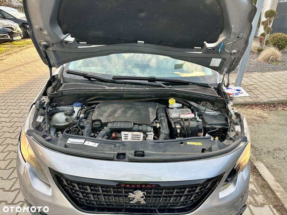 Peugeot 2008 PureTech 130 Stop&Start GT-Line Edition - 23