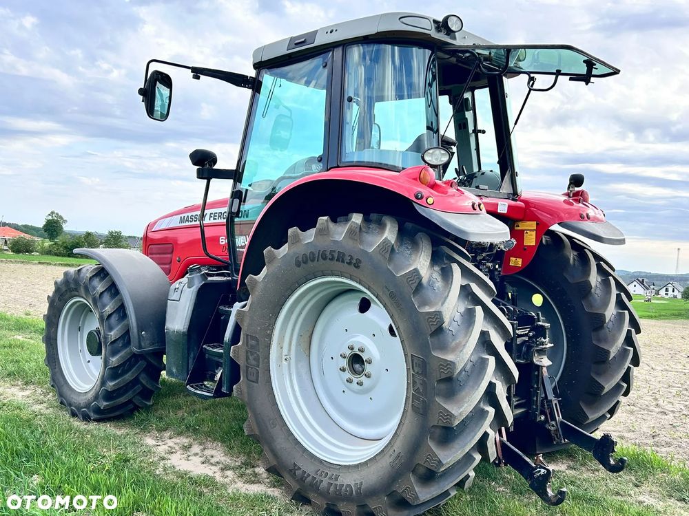 Massey Ferguson - 2