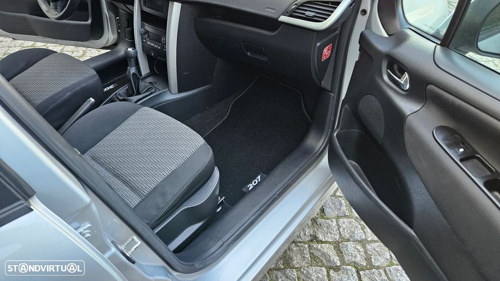 Peugeot 207 SW 1.6 HDi Sport - 47