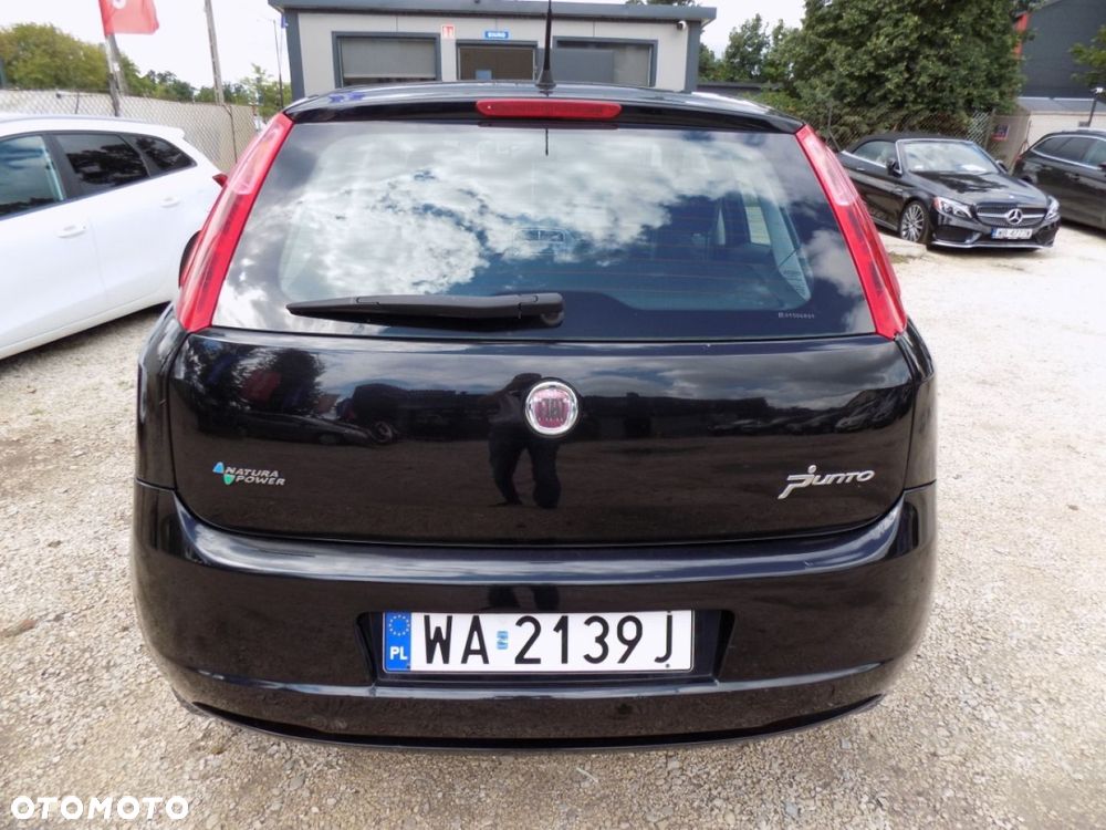 Fiat Grande Punto - 15